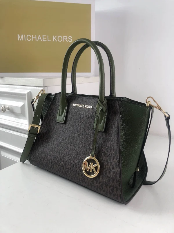 Mk Shoulder Crossbody Model:2115 L:28 H:22 W:14 - Image 9