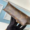 Louis Vuitton Size: 14.0 x 17.0 x 5.0 cm - Image 7