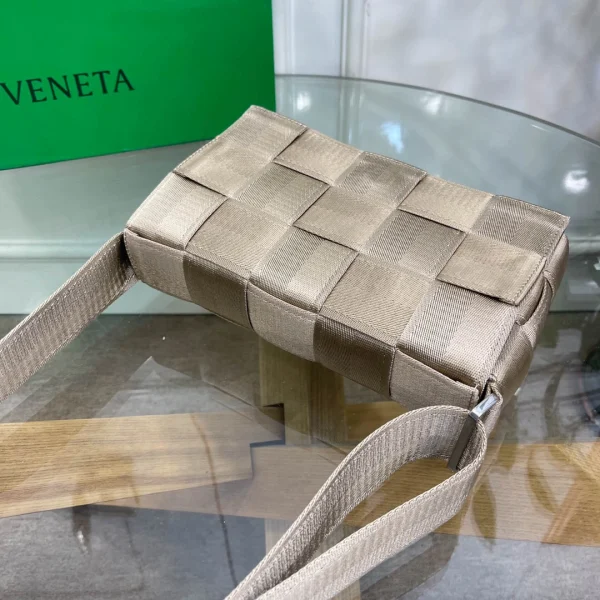BV Bottega Veneta bag Size: 26x6cm Apricot - Image 15