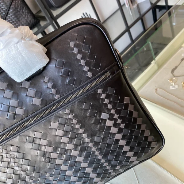 BV Briefcase Size:38cm - Image 3