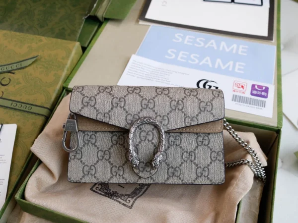 Model: 476432 Size: 16.5x10x4.5cm