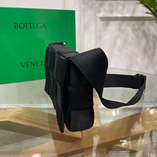 BV Bottega Veneta bag Size: 26x6cm Black - Image 9