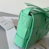 BV Cassette bag Size: 23x15cm 667298 Spring Green - Image 7
