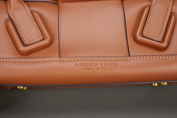 BV Bottega Veneta Arco33 Series Bag Size: 33x21cm - Image 2