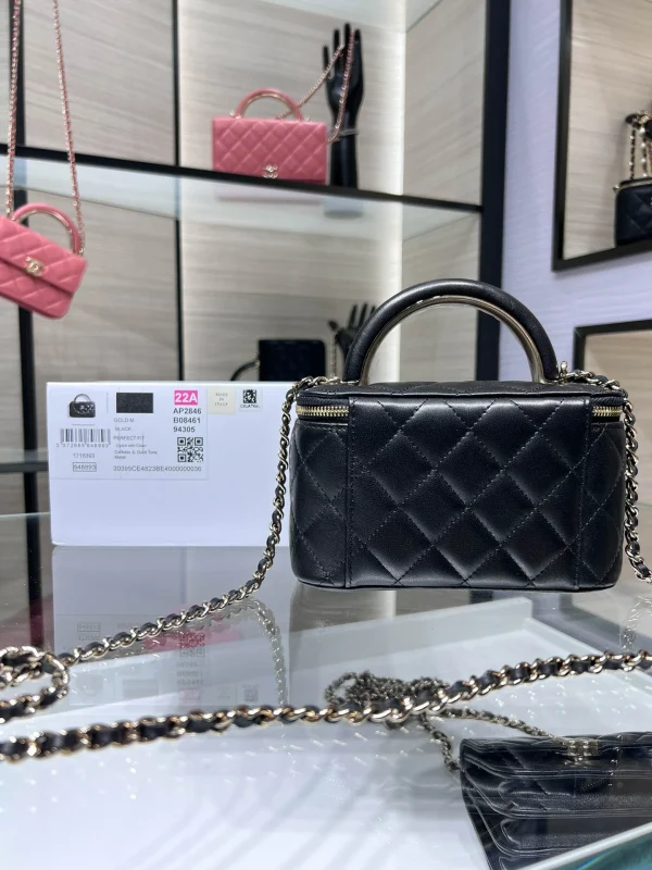 22A new rectangular box sheepskin series, portable diagonal bag, AP2846Y9700 - Image 9