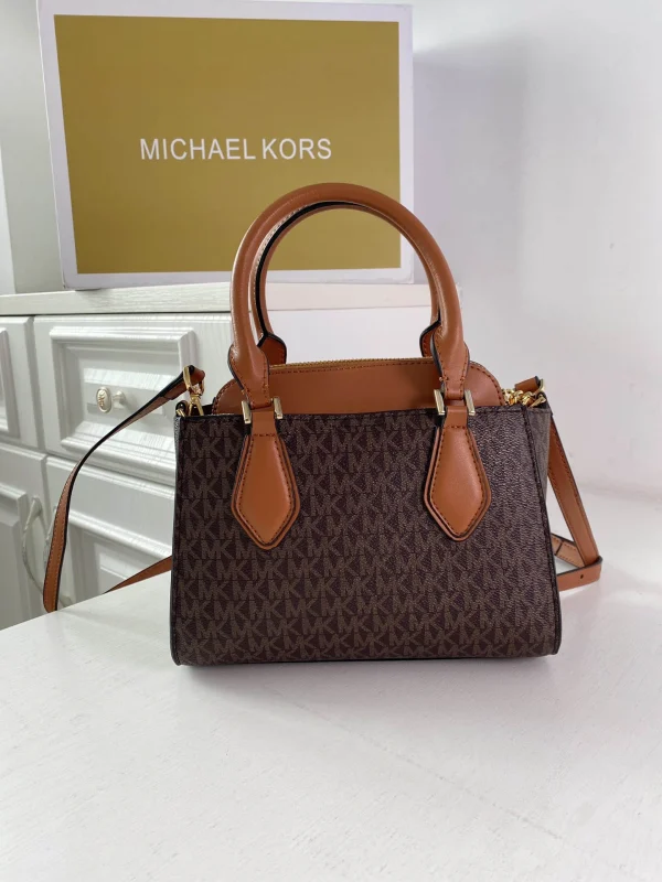 Michael kors MK jetset Size: 22cm*19cm*10cm - Image 8
