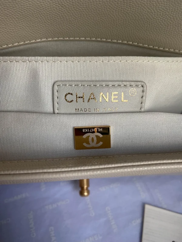 Chanel Calfskin Size:25x15x9cm - Image 2