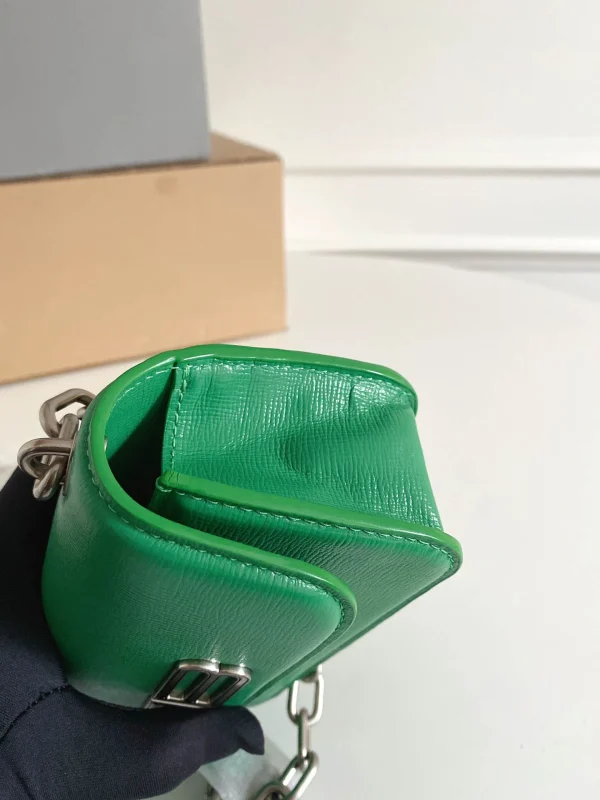 Crossbody bag Size: 19*10*7cm - Image 5
