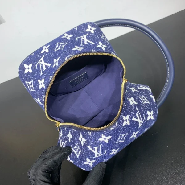 Louis Vuitton Size: 16.0x16.0x16.0CM - Image 5