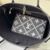 Louis Vuitton Spring Collection Size: 31 x 28 x 14 cm - Image 2