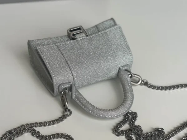 Balenciaga Hourglass Bag Model: 169 Size: 12104.5cm - Image 5