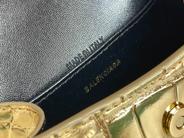 Balenciaga Hourglass Bag Orange Size: 169 Size: 12104.5cm - Image 2