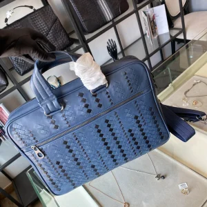 BV Briefcase Size: 36cm 98028 Blue