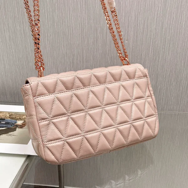 MK small fragrant style sheepskin bag chain pink Size: 25CmX16cmX8.5cm - Image 5
