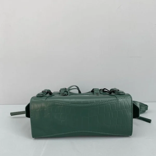 Balenciag* Neo Classic biker bag model number: 92535 size: 40*54*21.5*34cm 25*33*13*20cm - Image 8