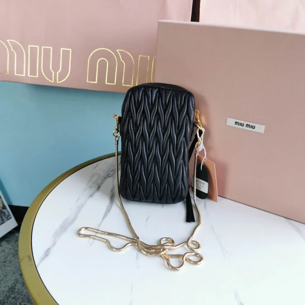 Miu Miu Long 115cm Chain shoulder strap size: 17, 2.5, 9 - Image 9