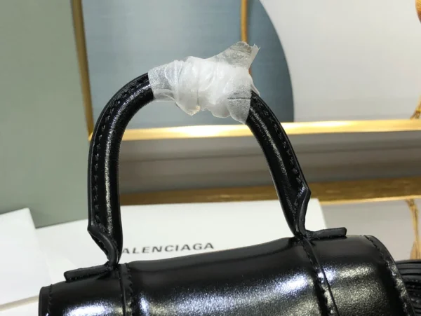 Balenciaga Paris Model: LG0115 Size: 11.5x14x4.5cm - Image 6