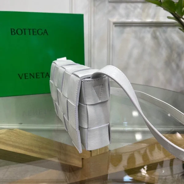 BV Bottega Veneta Cassette bag Size: 23x15cm - Image 9
