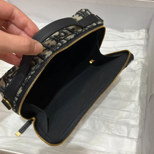 Autumn and winter old flower camera bag size:19*5*14cm - Image 3