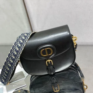BOBBY Clutch Size: 27 x 8 cm