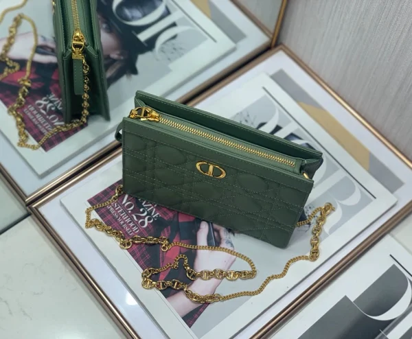 Caro Collection Chain Crossbody Leather Bag Size: 19*14*3cm Ref: 6418 - Image 8
