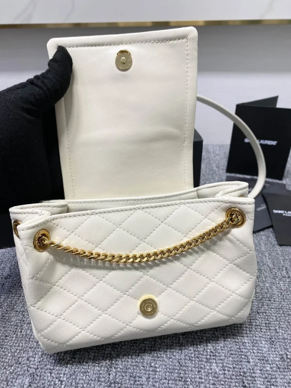 Lambskin Size: 18x13x6cm Code: 672838 - Image 3