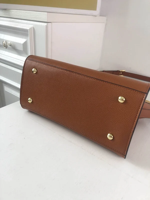 Mk shoulder crossbody bag Model:2115 L:28 H:22 W:14 - Image 3