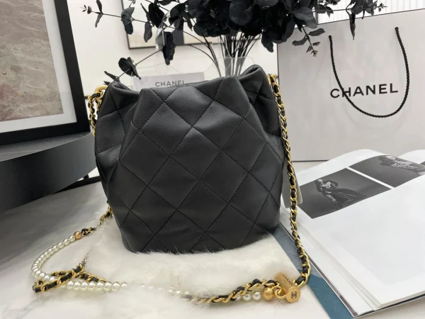 Bucket Bag Dimensions: 17.5x17x14 - Image 7