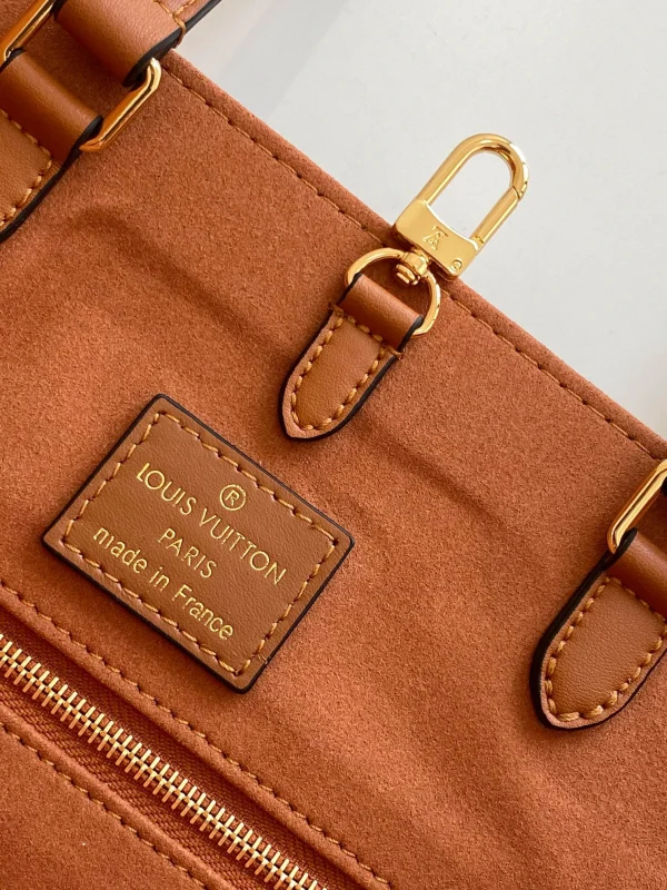 Louis Vuitton size：35*28*15cm - Image 2
