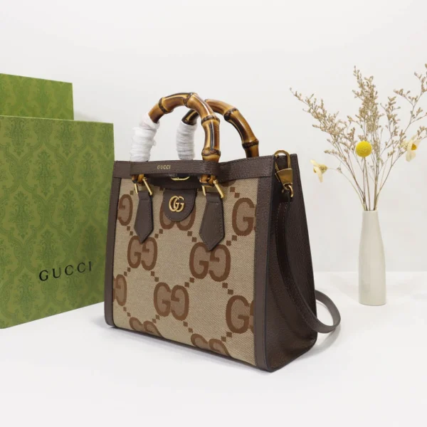 Model: 660195 Size: 27x24x11cm - Image 9