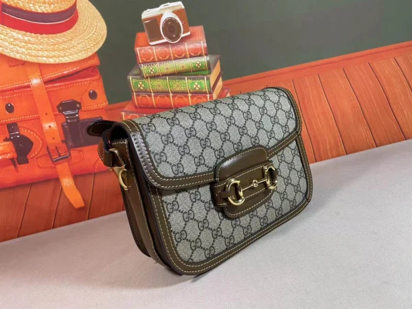 2020 Early Spring Series Model: 602204 Size: 25*18*8cm - Image 9