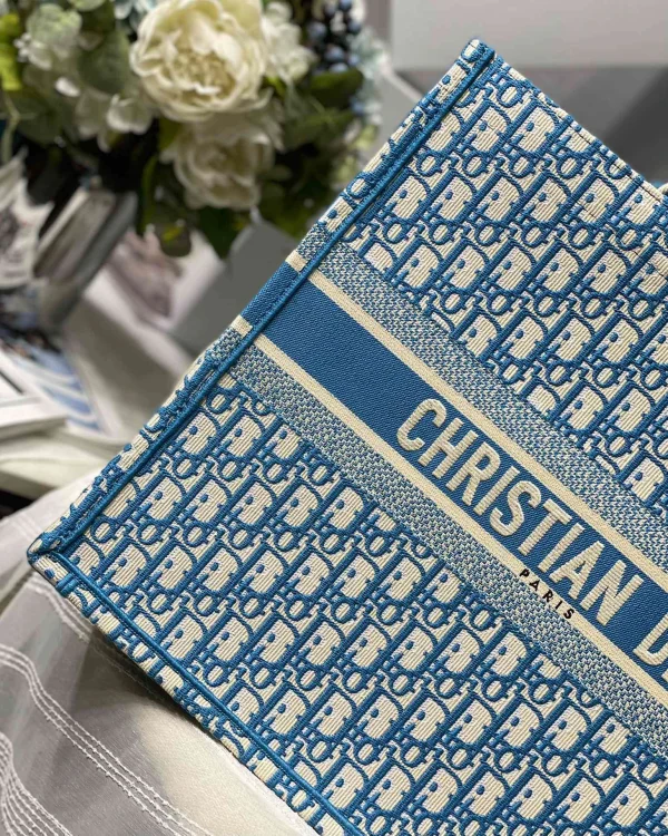Book ToteOblique Series Size: 36.5*28*17.5cm 41.5*38*18cm - Image 6