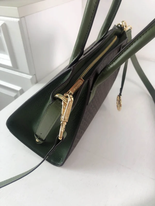 Mk Shoulder Crossbody Model:2115 L:28 H:22 W:14 - Image 4