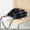 Black and white Size: 35cm 39cm - Image 17
