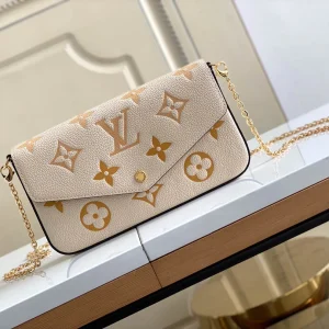 Louis Vuitton size：21x12x3cm