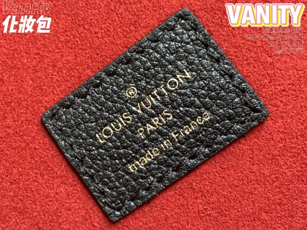 Louis Vuitton Size: 19*13*11cm - Image 2
