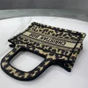 Book Tote Handbag Size: 22.5x24x8cm - Image 6