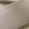 Louis Vuitton Size: 18 x 11 x 10 cm - Image 2
