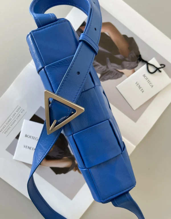 BV Cassette bag Size: 23x15cm 667298 - Image 9