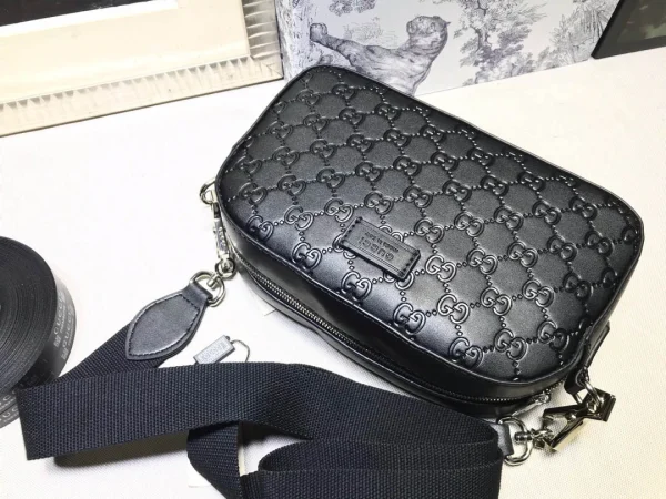 Model: 574886 Size: 24.5x15x7cm - Image 4
