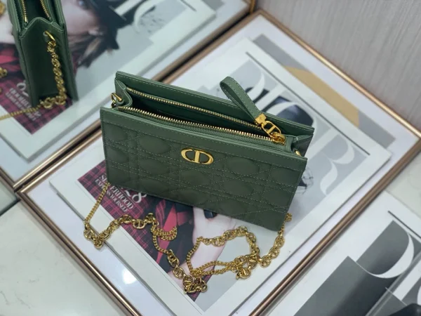 Caro Collection Chain Crossbody Leather Bag Size: 19*14*3cm Ref: 6418 - Image 2