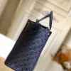 Louis Vuitton Size: 41.0 x 34.0 x 19.0 cm - Image 9