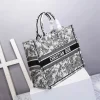Book Tote Size: 41.5cm - Image 17