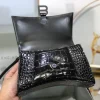 Balenciaga Paris Model: 23x10x24cm Size: 19x8x21cm - Image 2