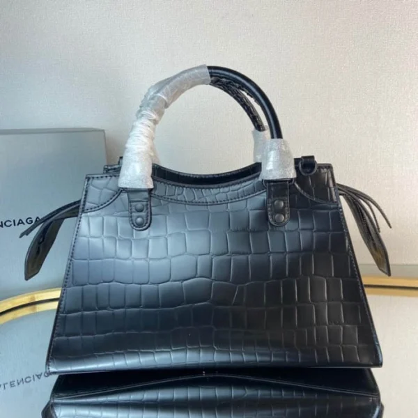 Balenciag* Neo Classic Casual Bag Size: 18cm - Image 8