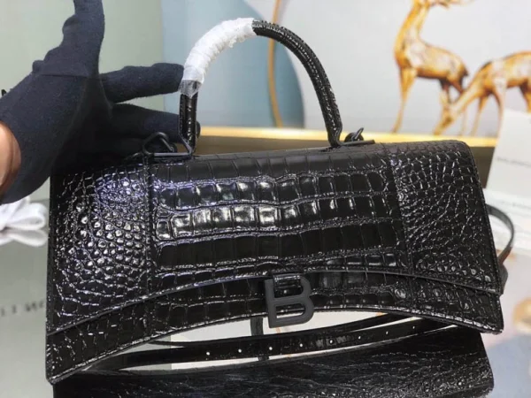 Balenciaga Handbag Model: DG-1007 Size: 6*15*35cm - Image 4