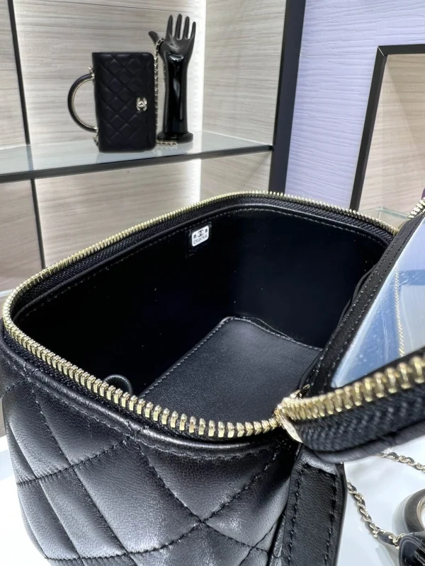 22A new rectangular box sheepskin series, portable diagonal bag, AP2846Y9700 - Image 2