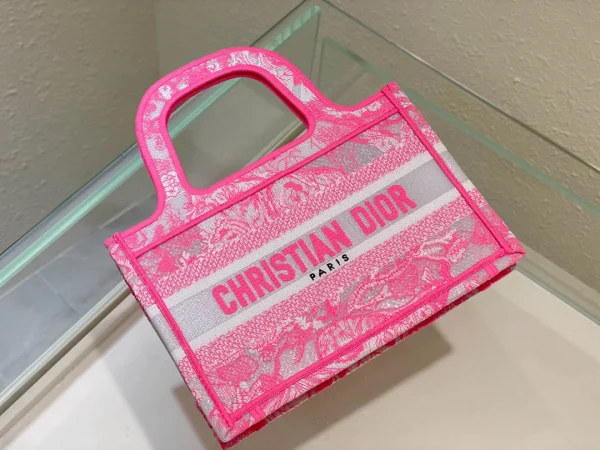 Book Tote Handbag Size: 23cm - Image 5