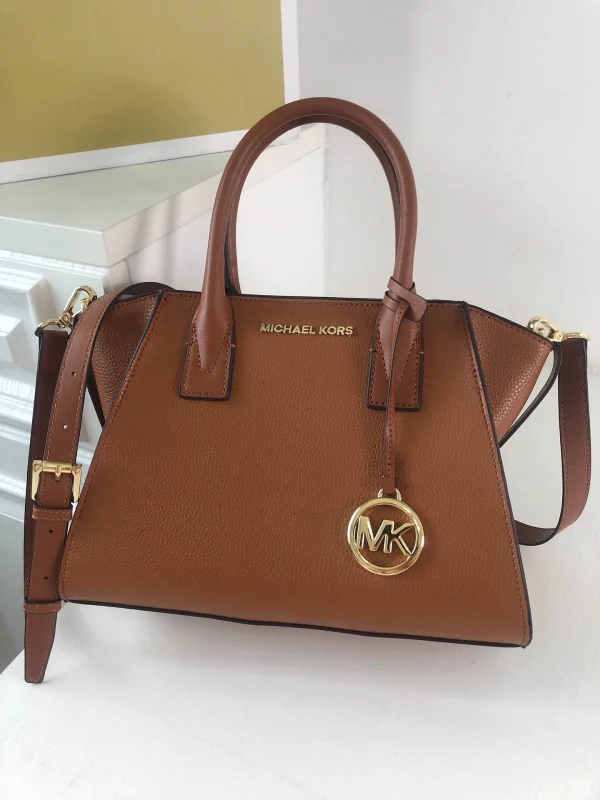 Mk shoulder crossbody bag Model:2115 L:28 H:22 W:14 - Image 7