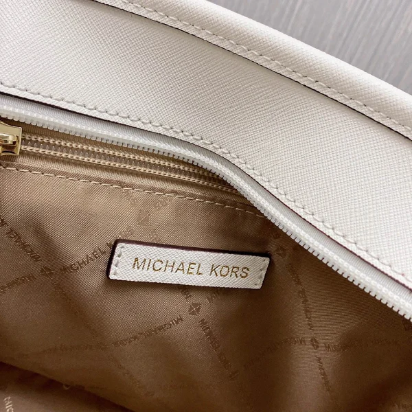 Michael kors MK jetset Size: 22cm*19cm*10cm - Image 11